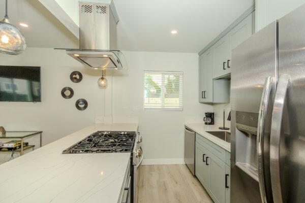 1675 Diamond St, San Diego, CA 92109 photo 9