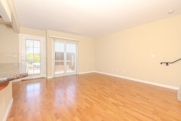 5252 Balboa Arms Dr #155, San Diego, CA 92117 photo 3