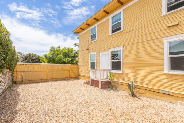 2216 Julian Avenue, San Diego, CA 92113 photo 2