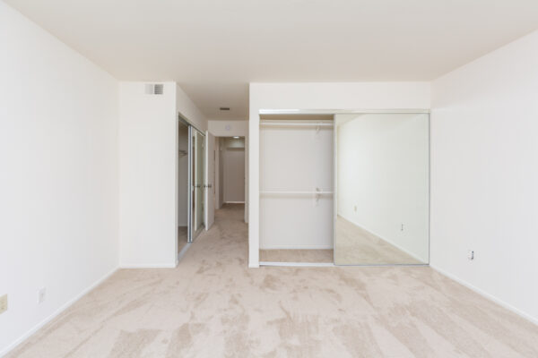 4821 Bella Pacific Row #210, San Diego, CA 92109 photo 14