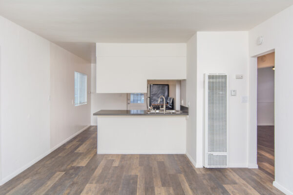 725 40th St, San Diego, CA 92102 photo 4