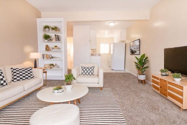 765 Agate St. #4, San Diego, CA 92109