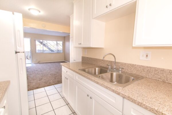 765 Agate St. #4, San Diego, CA 92109 photo 4