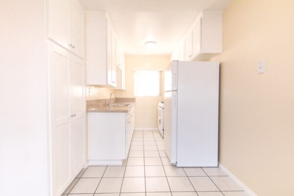 765 Agate St. #4, San Diego, CA 92109 photo 5