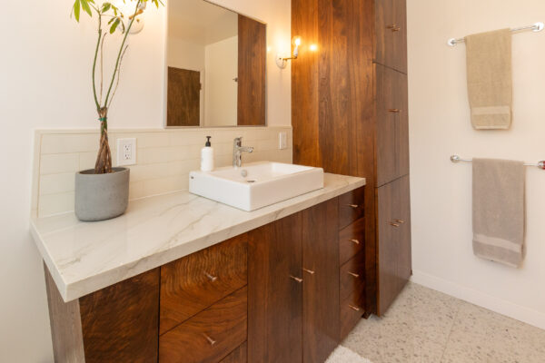 1827 Crest Drive, Encinitas, CA 92024 photo 29