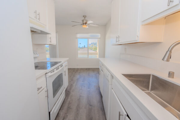1855 Diamond St 5-124, San Diego, CA 92109 photo 9