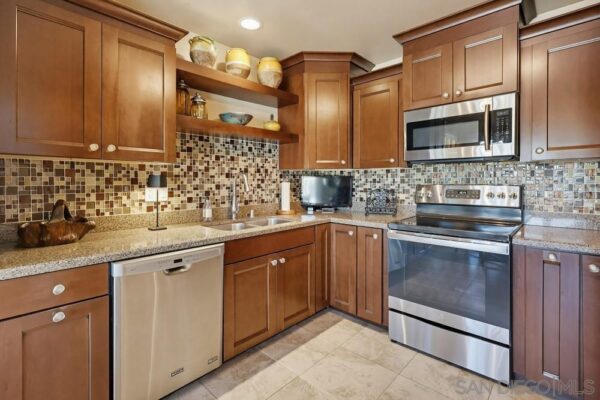3041 Caminito Arenoso, San Diego, CA 92117 photo 10