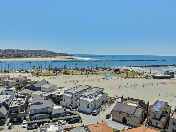 2689 Ocean Front Walk, San Diego, CA 92109 photo 37