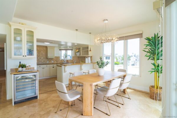 2689 Ocean Front Walk, San Diego, CA 92109 photo 10