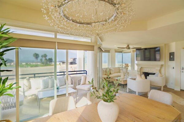 2689 Ocean Front Walk, San Diego, CA 92109 photo 1