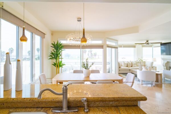 2689 Ocean Front Walk, San Diego, CA 92109 photo 13